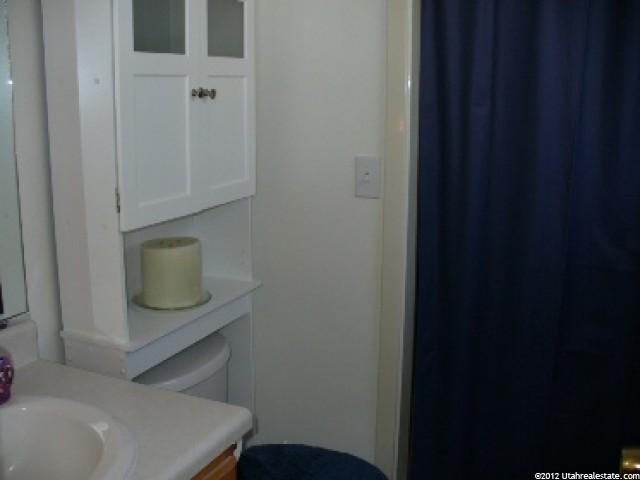 1472 W 2450 S, Woods Cross, UT 84087 — photo 8