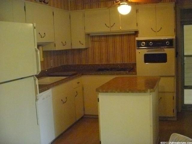 1900 W Ann St, Layton, UT 84041 — photo 2