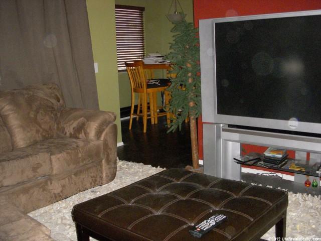 885 S 1650 E #A, Clearfield, UT 84015 — photo 6