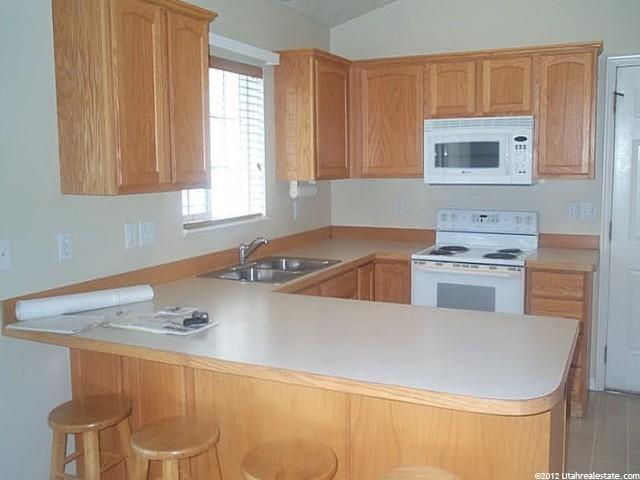 81 S 1300 E, Hyrum, UT 84319 — photo 2