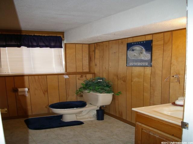 1736 N 550 W, Clinton, UT 84015 — photo 7