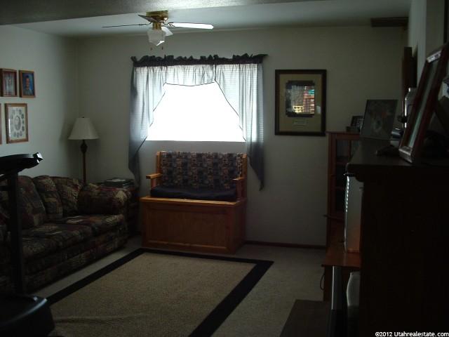 121 S 1350 W, Vernal, UT 84078 — photo 2