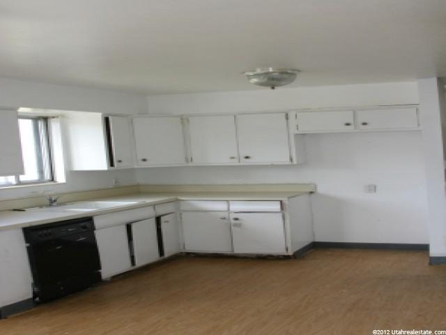 846 S 450 W, Bountiful, UT 84010 — photo 2