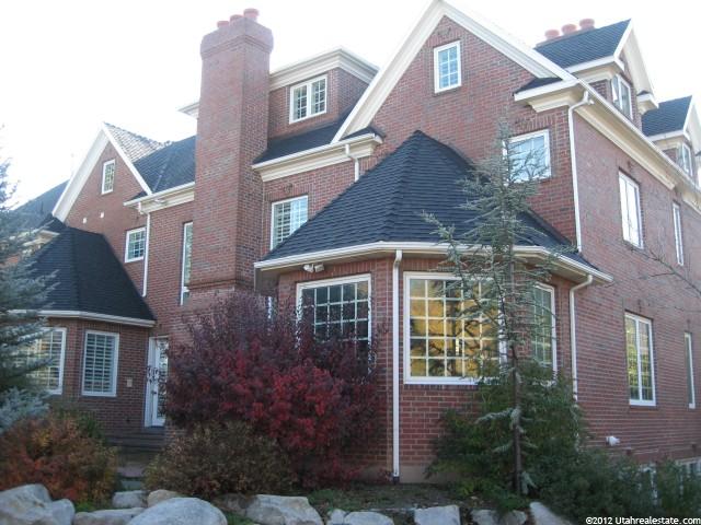 2039 E Normandywoods Ct, Holladay, UT 84117 — photo 2