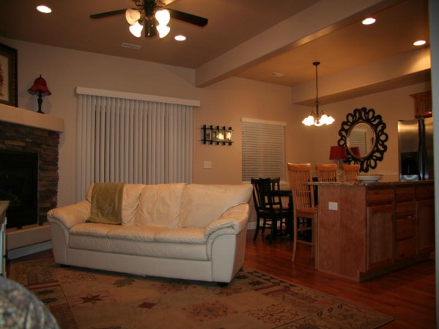 318 E 2275 N, North Ogden, UT 84414 — photo 2