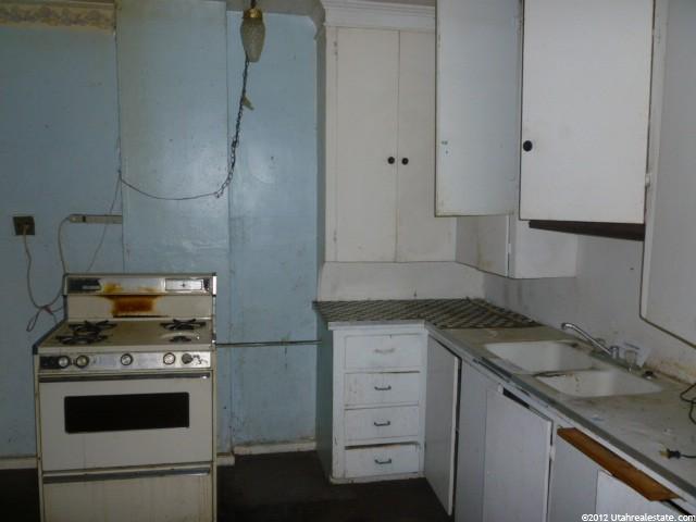 267 S State St, Clearfield, UT 84015 — photo 4