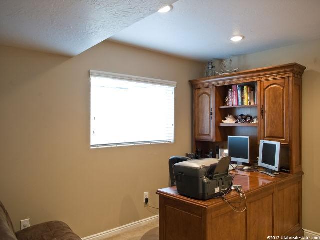 1247 Glencoe Dr, Murray, UT 84123 — photo 12