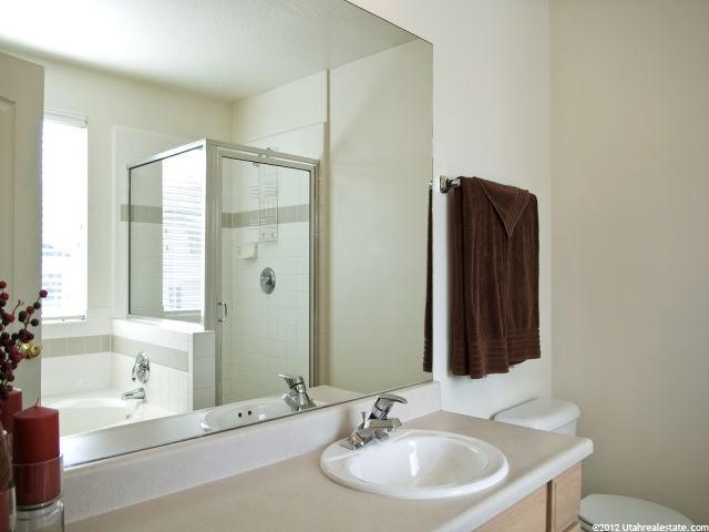 1247 Glencoe Dr, Murray, UT 84123 — photo 9