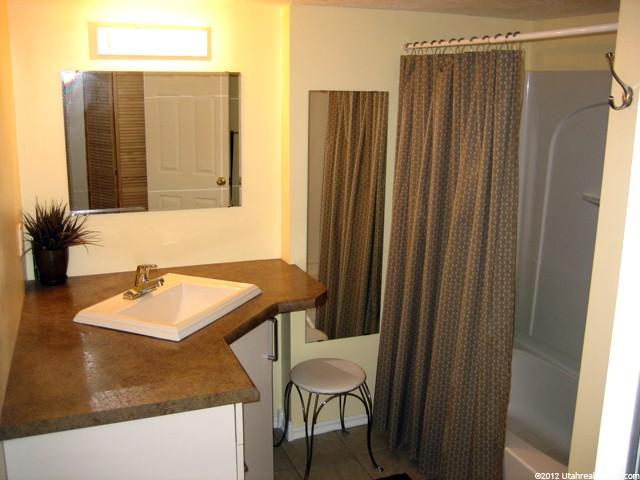 235 E 200 N, Bountiful, UT 84010 — photo 11