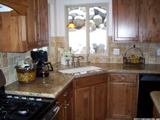 5036 Charenton Cove Cir, Ogden, UT 84403 — photo 5