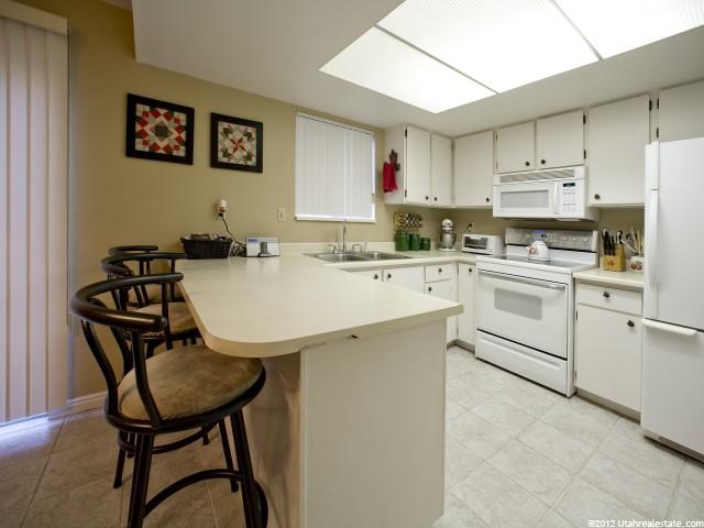 201 N Geneva Rd ## 4, Provo, UT 84601 — photo 2