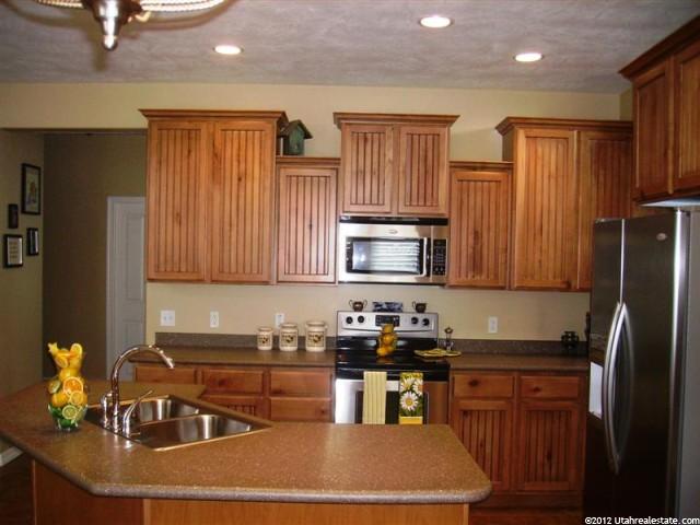 209 Box Elder Dr, Grantsville, UT 84029 — photo 3