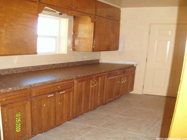 478 W 200 N, Bountiful, UT 84010 — photo 7