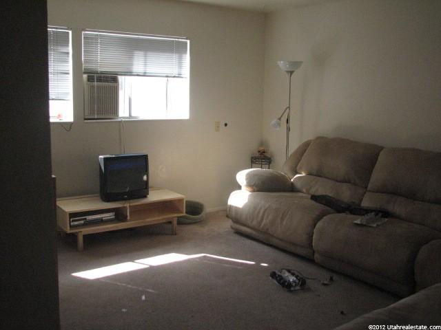 4871 S 350 E, Washington Terrace, UT 84405 — photo 6