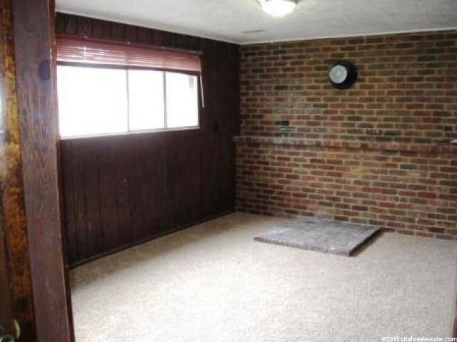 1669 N 2850 W, Clinton, UT 84015 — photo 8