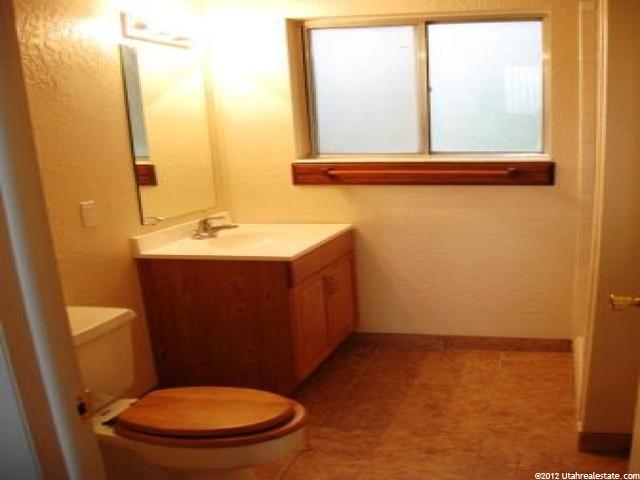 1669 N 2850 W, Clinton, UT 84015 — photo 10