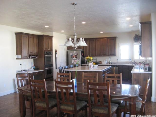 467 Midlake Dr, Draper, UT 84020 — photo 2