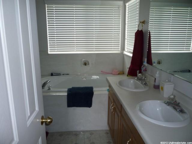 2718 S 800 W, Syracuse, UT 84075 — photo 8