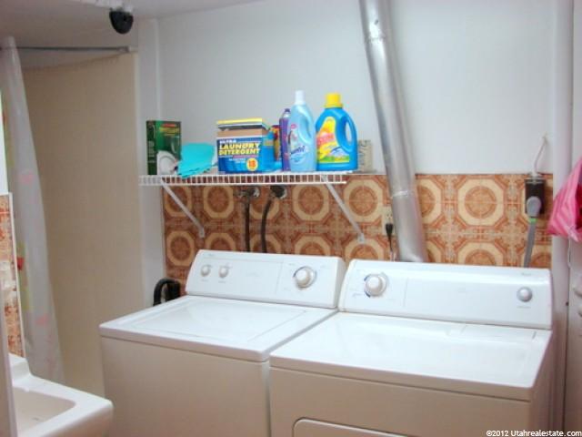 163 Ross Dr, Clearfield, UT 84015 — photo 10