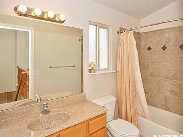 733 E Enchanted Dr, Midvale, UT 84047 — photo 6