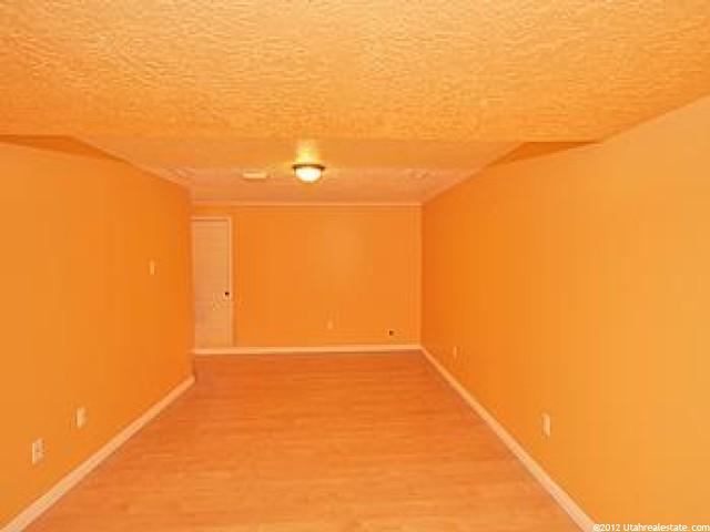 733 E Enchanted Dr, Midvale, UT 84047 — photo 7