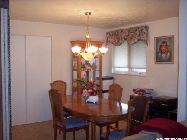 31 S Whitesides St, Layton, UT 84041 — photo 4