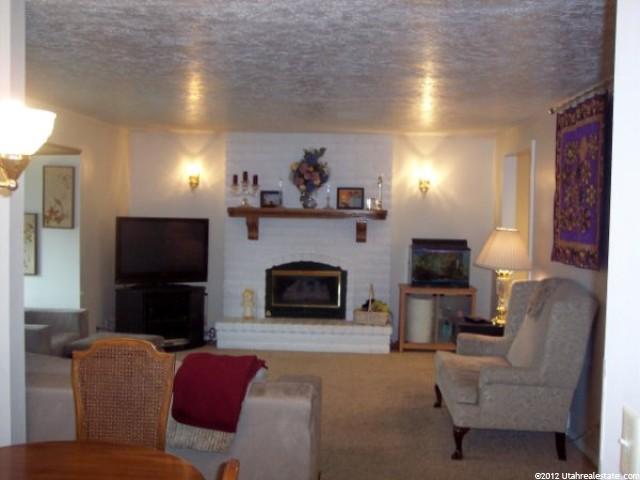 31 S Whitesides St, Layton, UT 84041 — photo 5