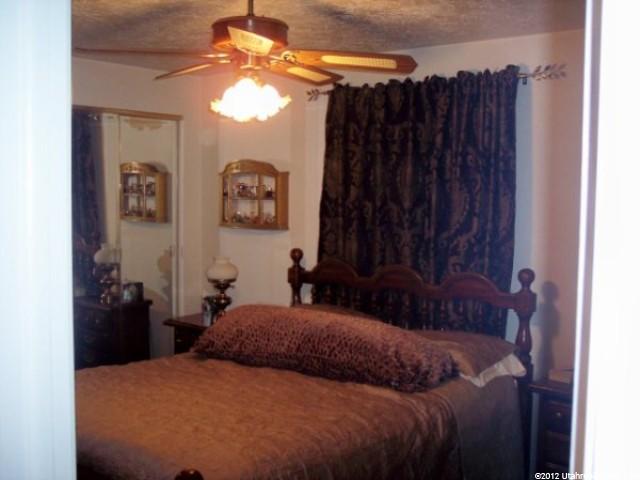31 S Whitesides St, Layton, UT 84041 — photo 7