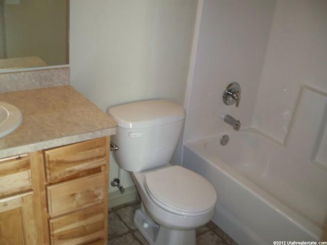 186 Westgate Ln, Ogden, UT 84404 — photo 5