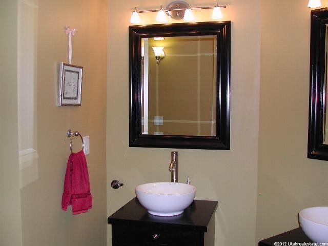 6177 Rodeo Ln, Murray, UT 84121 — photo 11