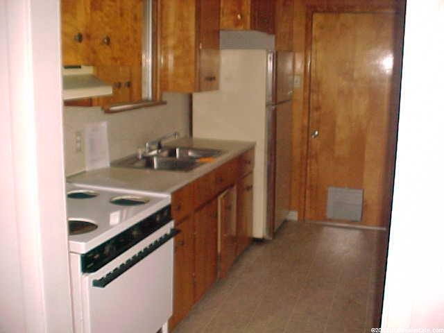 966 Rushton St, Ogden, UT 84401 — photo 2