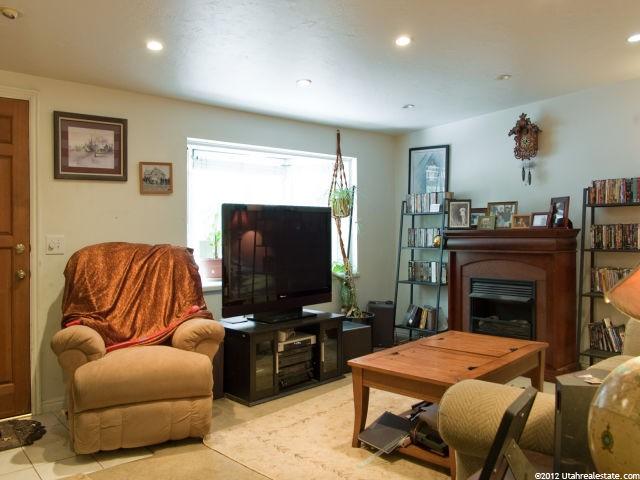 1544 E Wagonwheel Cir, Sandy, UT 84093 — photo 2