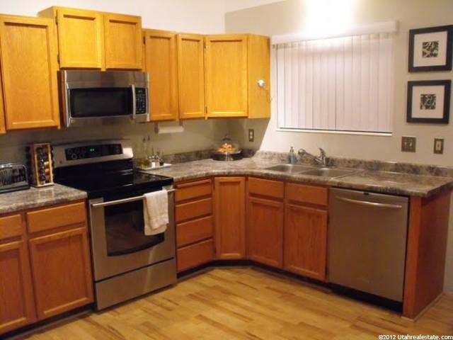 809 S Meadow View Dr W, Ogden, UT 84404 — photo 4