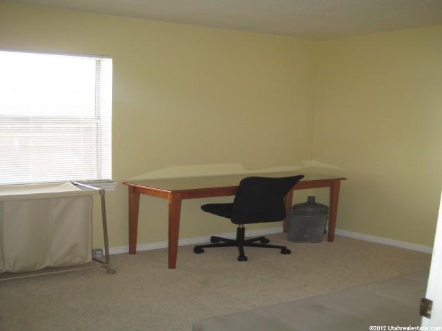 143 S Ross Dr E, Clearfield, UT 84015 — photo 8