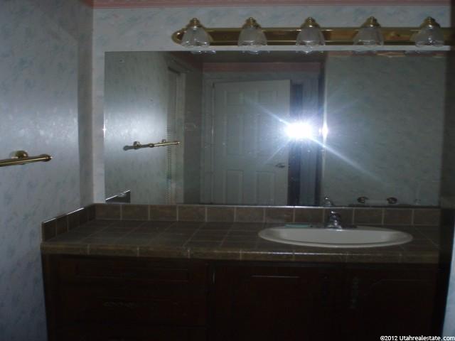 754 E 2150 S, Bountiful, UT 84010 — photo 6