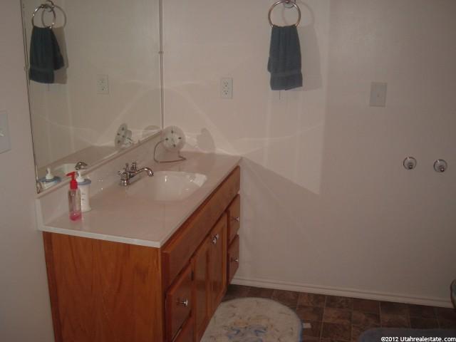 438 Gramercy Ave, Ogden, UT 84404 — photo 11