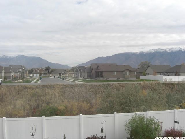 1957 S 875 E, Clearfield, UT 84015 — photo 2