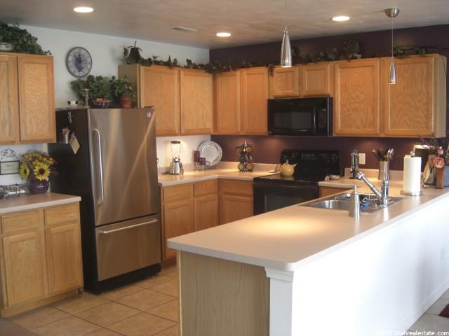 1957 S 875 E, Clearfield, UT 84015 — photo 11