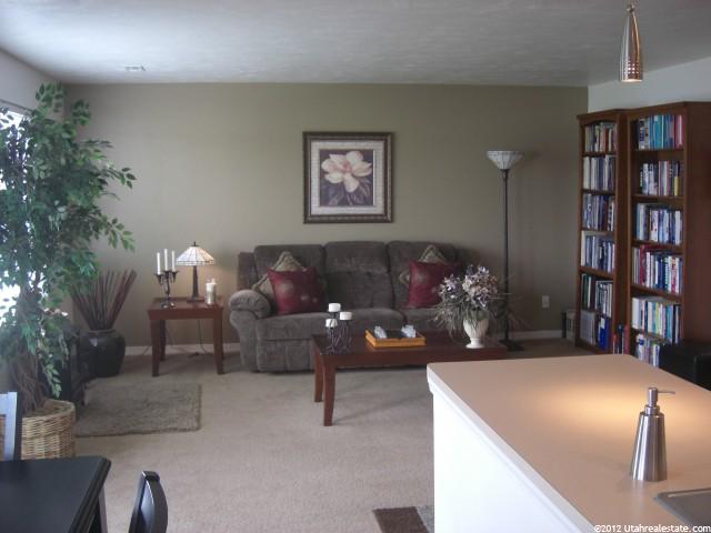 1957 S 875 E, Clearfield, UT 84015 — photo 10