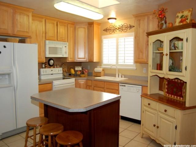 3633 N 1000 W, Pleasant View, UT 84414 — photo 3
