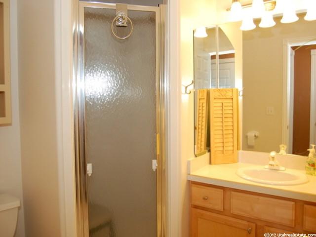 3633 N 1000 W, Pleasant View, UT 84414 — photo 9