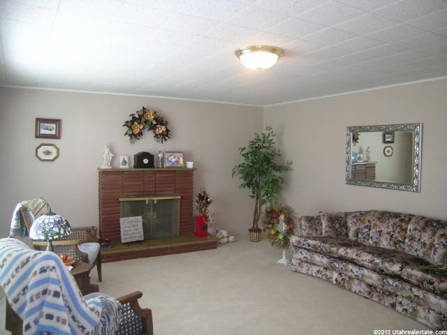 259 E 100 N, Bicknell, UT 84715 — photo 2
