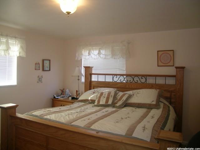 259 E 100 N, Bicknell, UT 84715 — photo 5