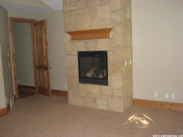 5441 S 2900 E, Holladay, UT 84117 — photo 11