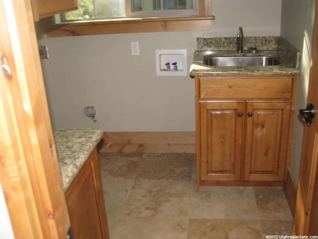 5441 S 2900 E, Holladay, UT 84117 — photo 12