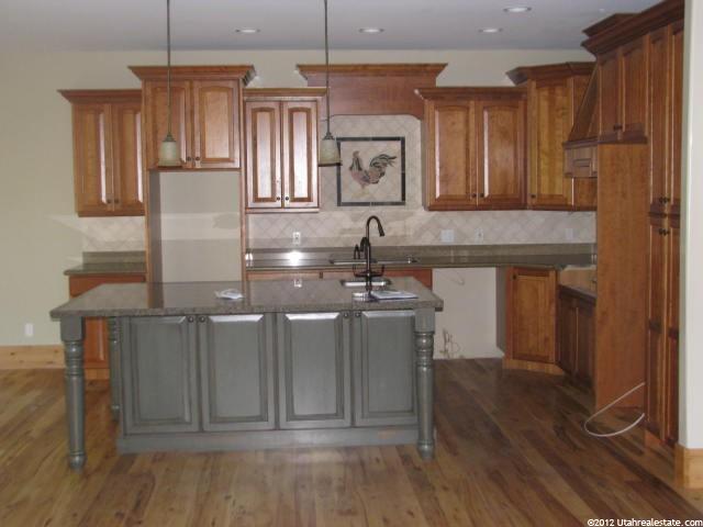 5441 S 2900 E, Holladay, UT 84117 — photo 8