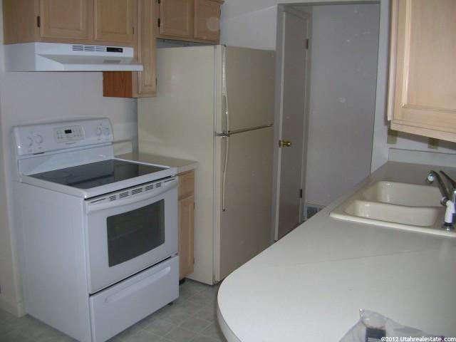 416 E 8260 S, Sandy, UT 84070 — photo 4
