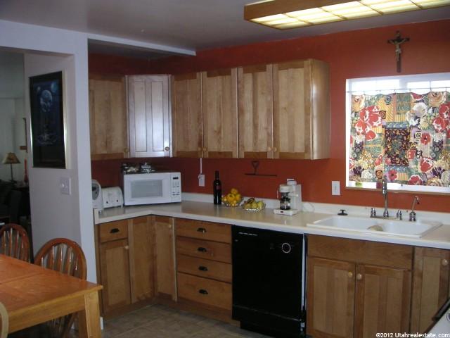 358 E 7800 S, Midvale, UT 84047 — photo 5