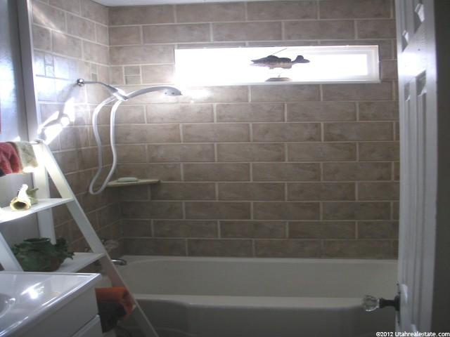 358 E 7800 S, Midvale, UT 84047 — photo 8