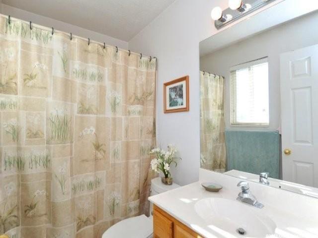 62 E 1770 N, Layton, UT 84041 — photo 8